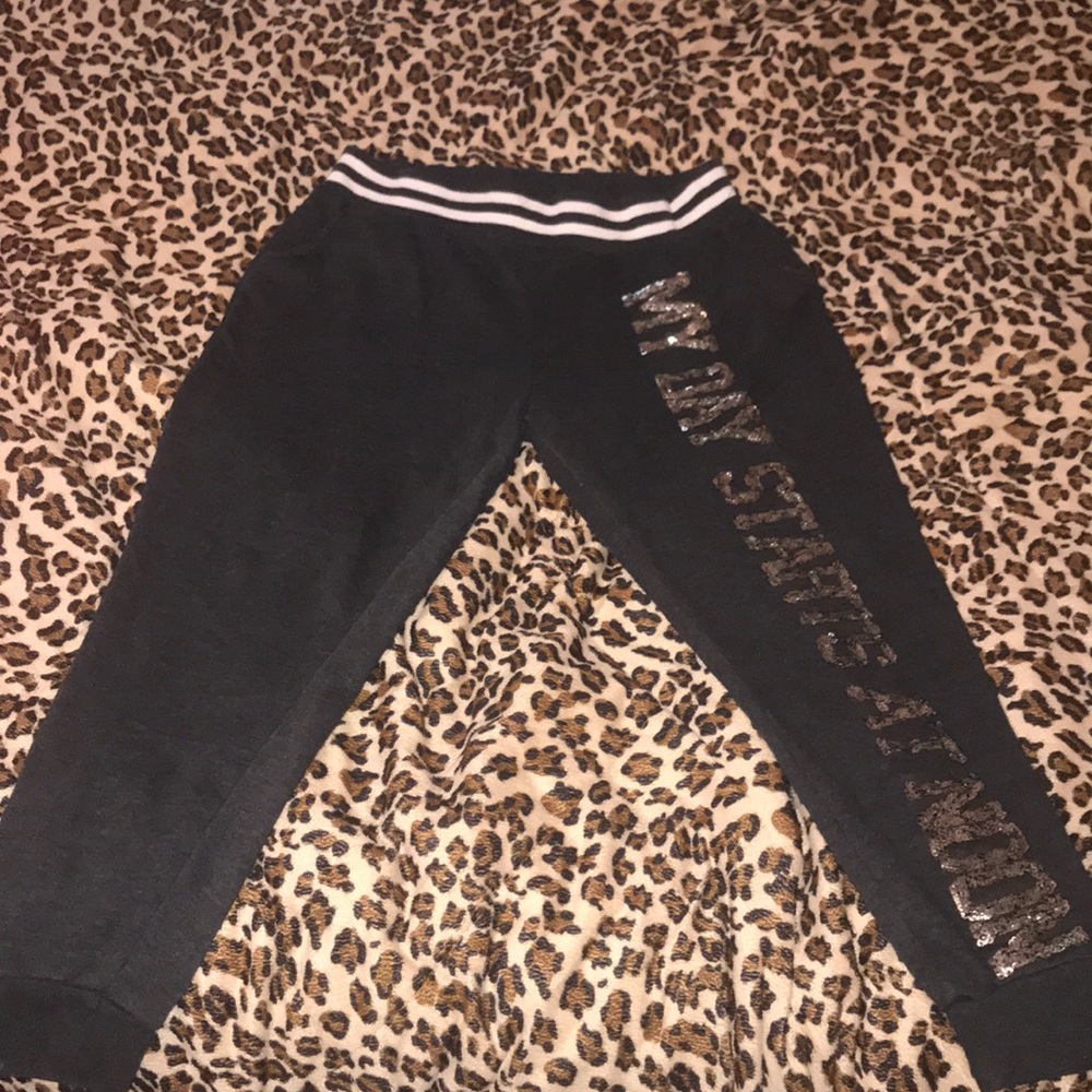 Rue21 sweatpants/joggers